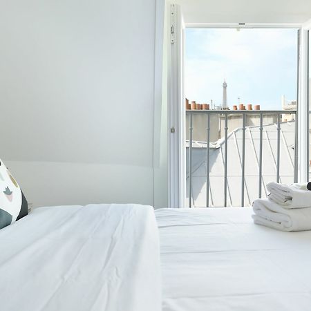 Studio Prestige Champs Elysees Paris Bagian luar foto