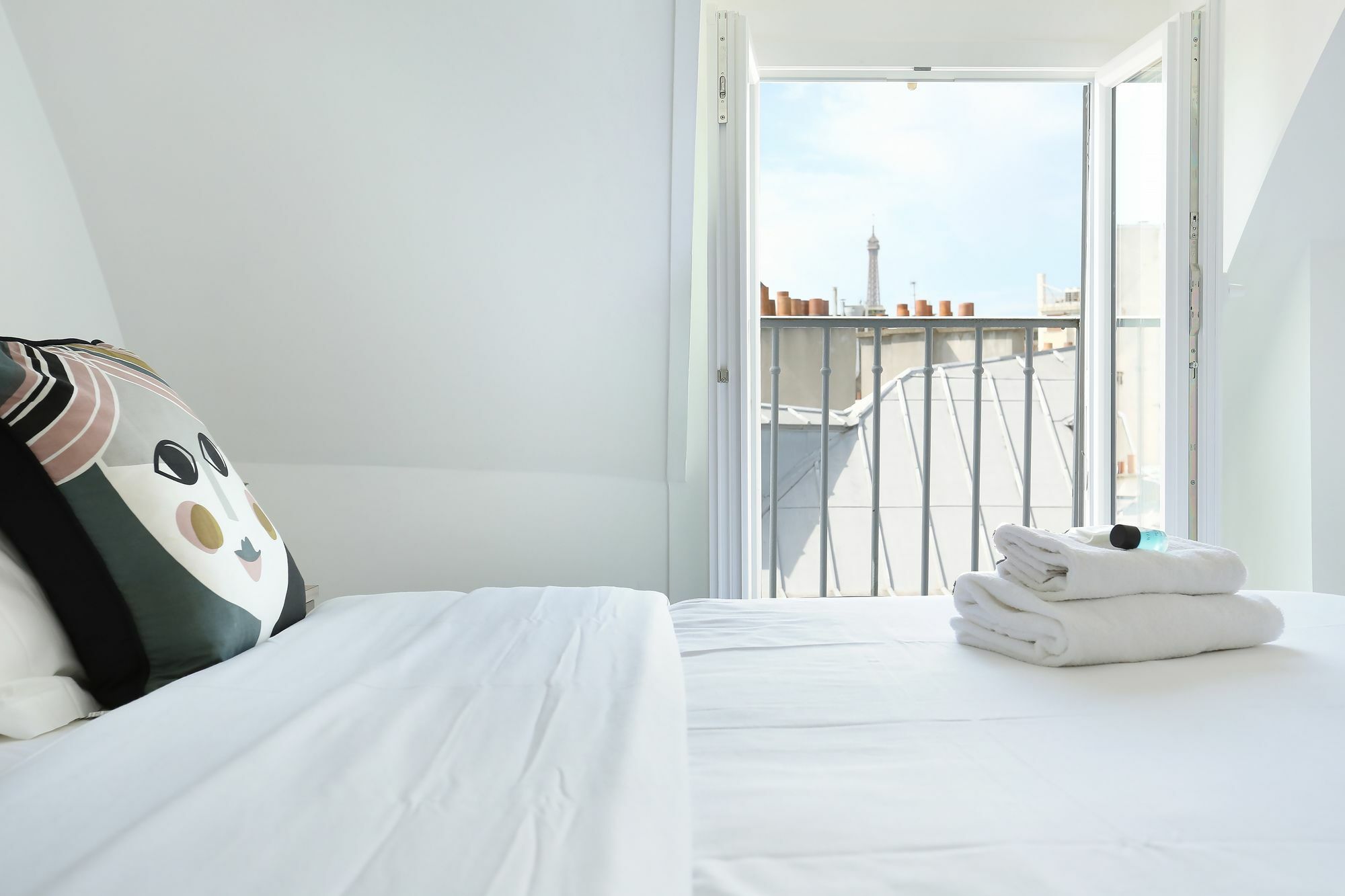 Studio Prestige Champs Elysees Paris Bagian luar foto